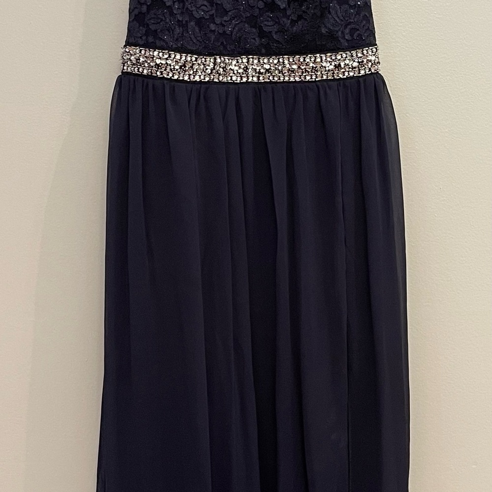 Elegant Navy Blue Lace Dress with Rhinestone Detail